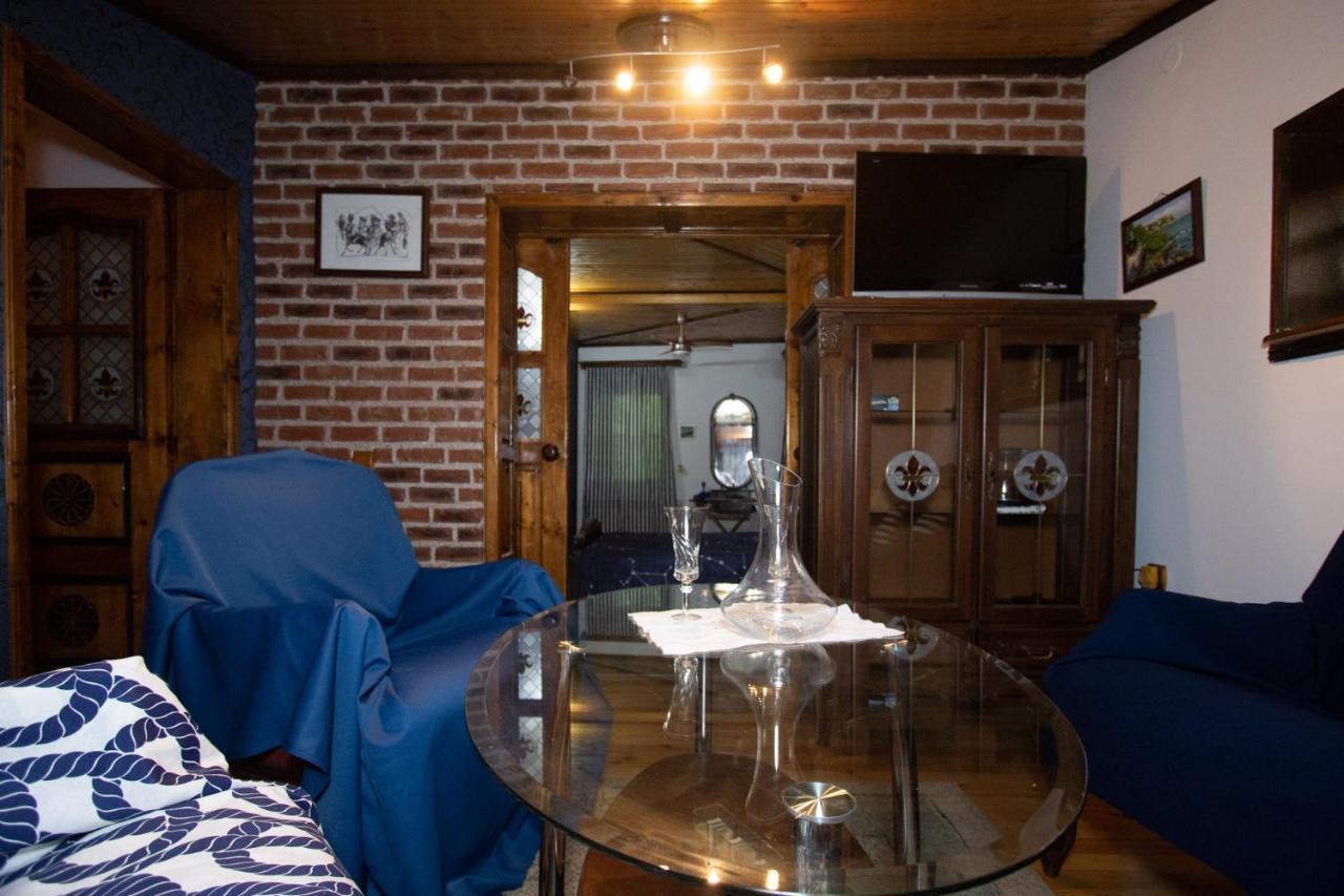 Старата Баkалия The Old Grocery, Guest Rooms Balchik Luaran gambar
